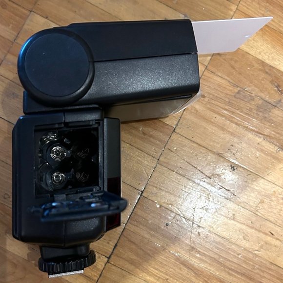 NEW ENERGIZER DIGITAL POWER ZOOM FLASH MODEL: ENF-600C - Picture 7 of 10